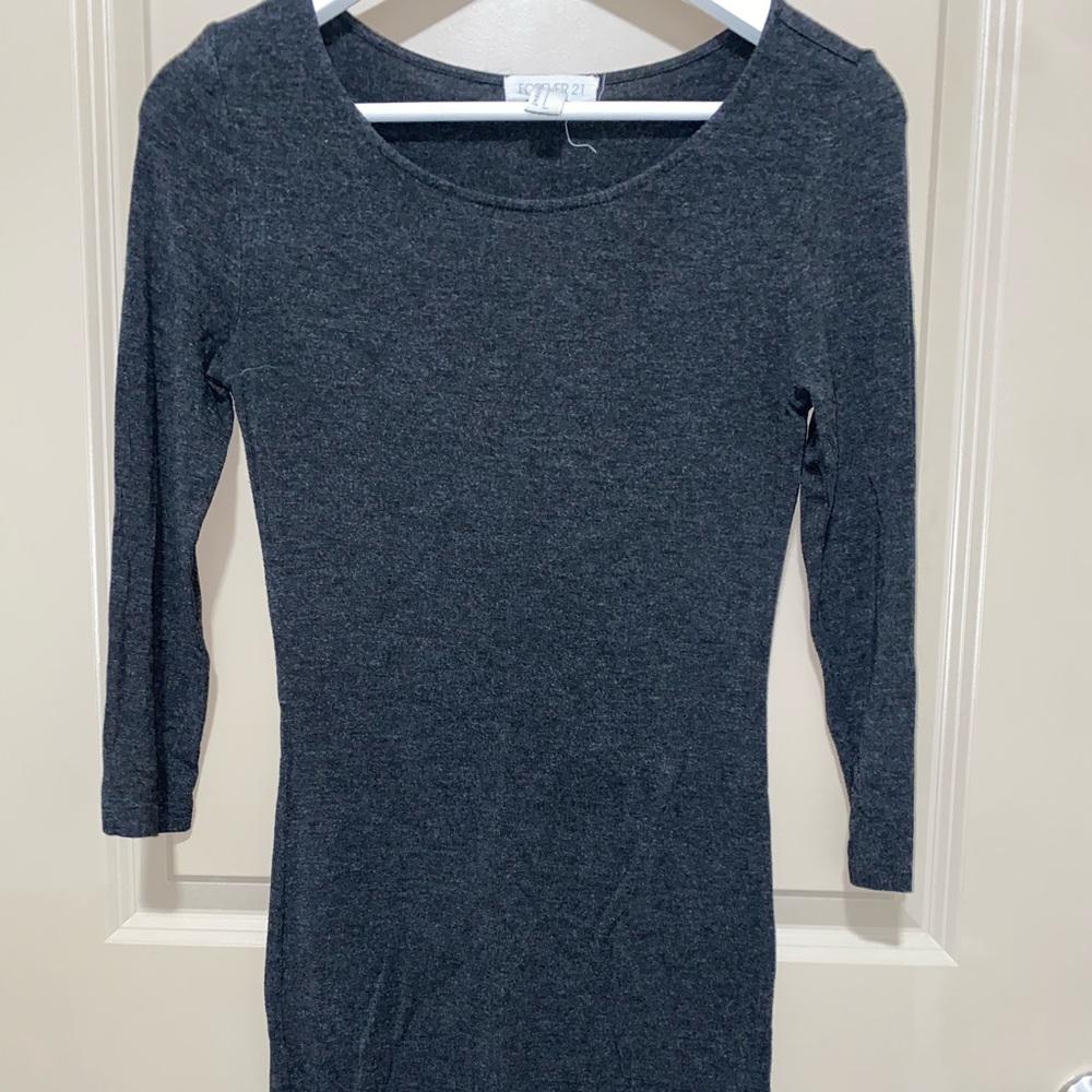 FOREVER 21. All gray,long sleeve, mini sleeve. Size S.